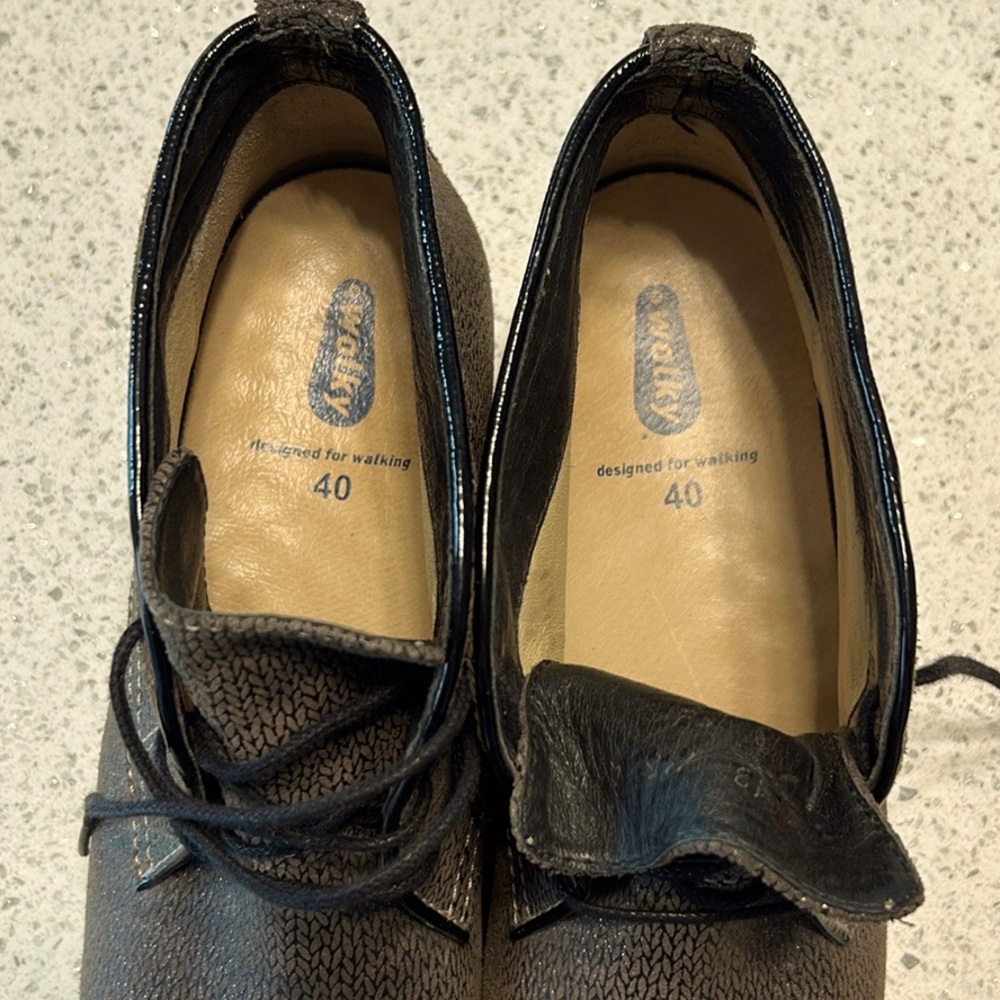 Wolky LIKE NEW Women’s Ankle-high lace-up boot. Reg $200 - Picture 4 of 4